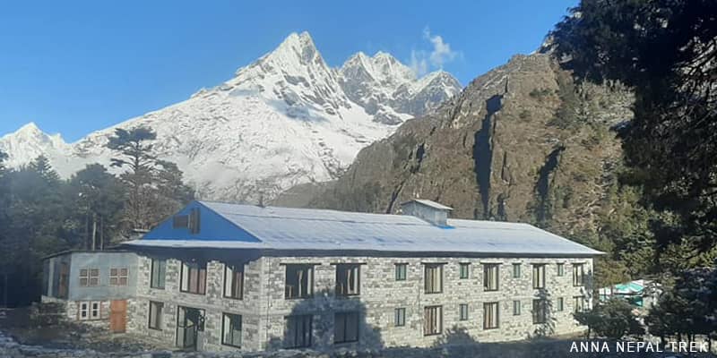Everest luxury lodge 