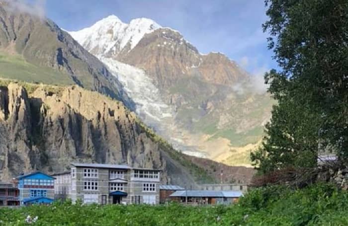 teahouses and hotels in Annapurna circuit trek