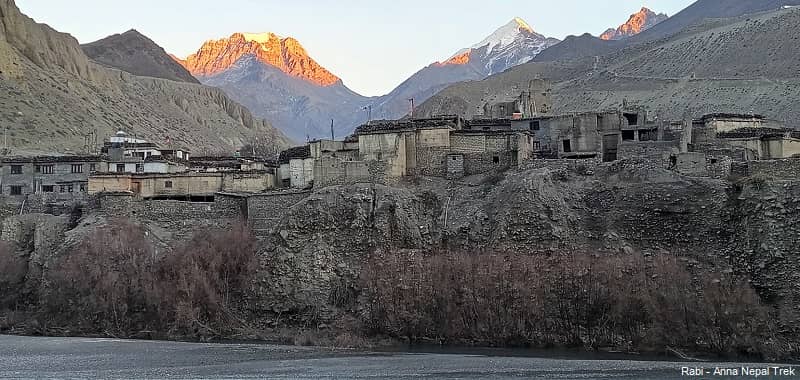 Kagbeni with snow peaks above Muktinath